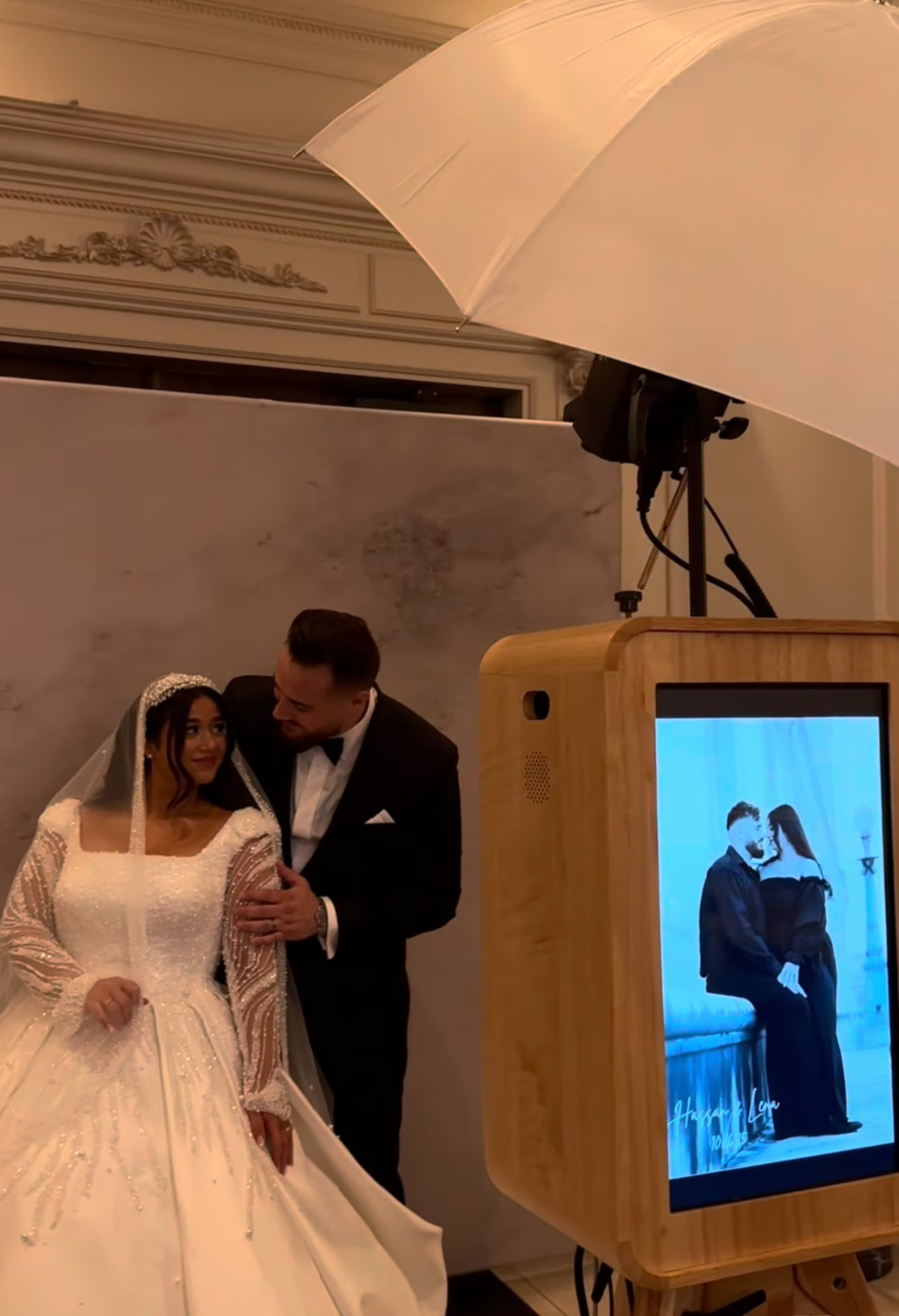 Nova Booth Wedding